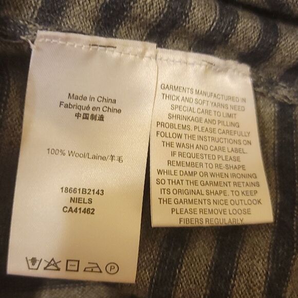 Bruuns bazaar stripped wool Laine size medium - Picture 6 of 8